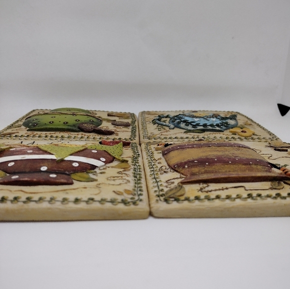 Set of 4 Resin 3D Wall Decor Plaques Tea, Honey, Cookies, and Muffins - Picture 6 of 14